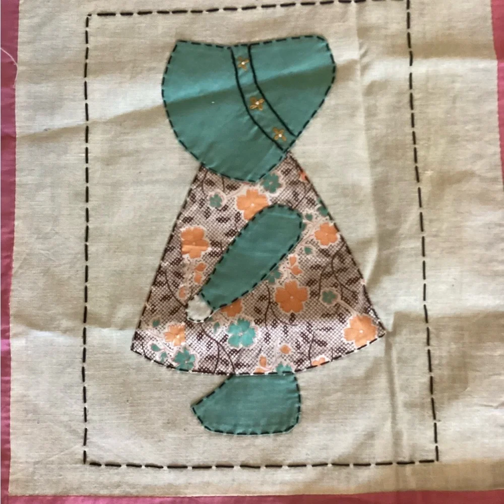 Vintage Sunbonnet Sue Quilt Top 72”x88”